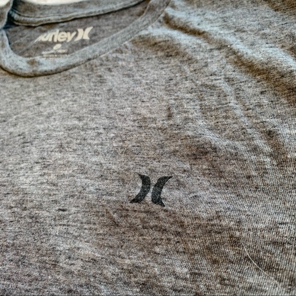 Men’s Medium Hurley T-Shirt - Picture 2 of 4